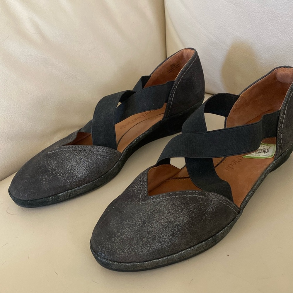 Short wedge  black/light grey L’Amour Despids size 9^1/2